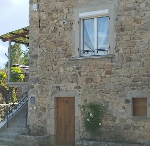Le Fenil